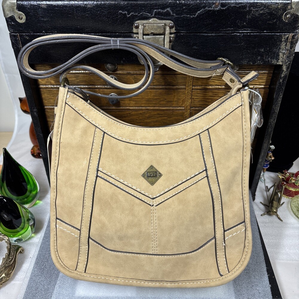 Born Concept BOC Crossbody Charging Shoulder Bag Vegan Suede Fawn NWT